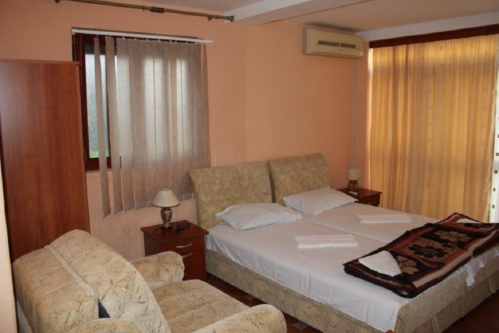 Guest House Zlatibor Budua Camera foto