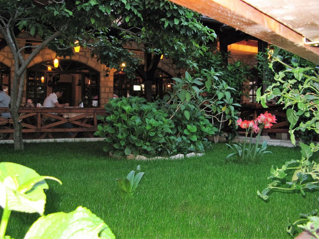 Guest House Zlatibor Budua Esterno foto